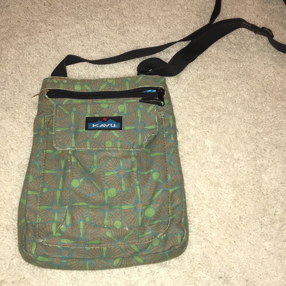 Kavu cross body bag